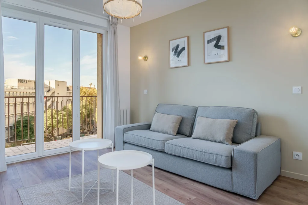 real-la-coloc-timone-09