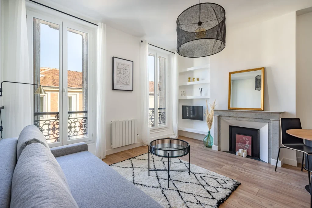 real-le-twin-republique-02