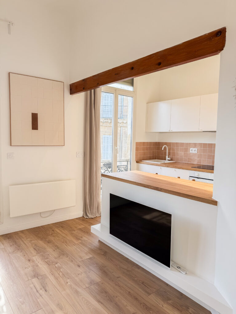 T2 rénové palais longchamp